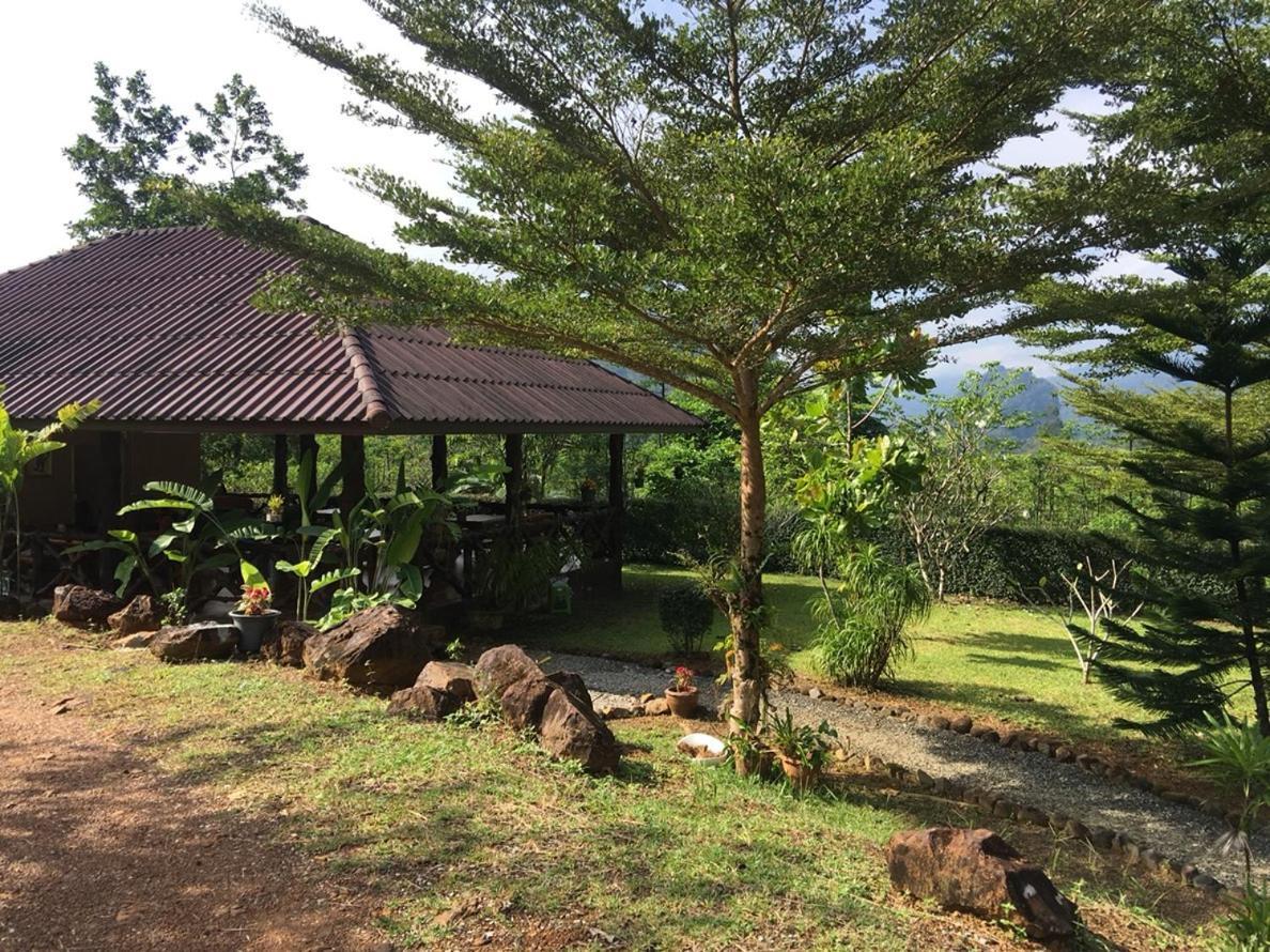 Khao Sok Hill Top Resort Khao Sok National Park Exterior photo